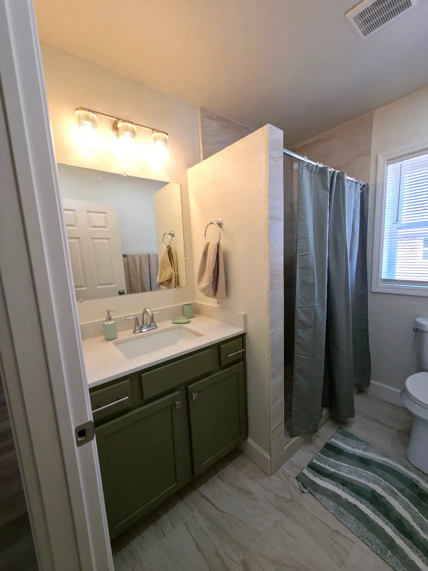 2767 NW 19th St. gallery photo 20