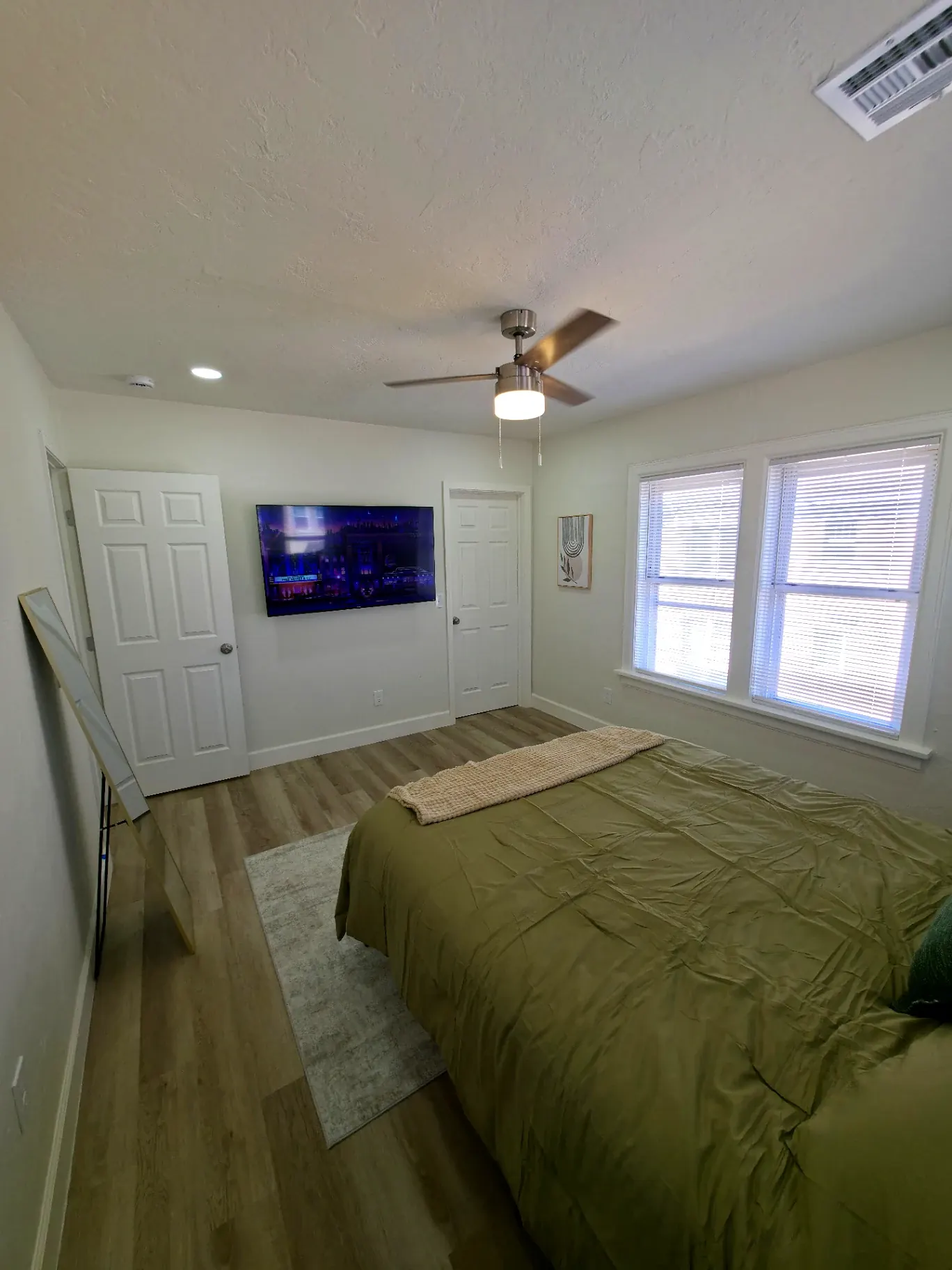 2767 NW 19th St. gallery photo 18