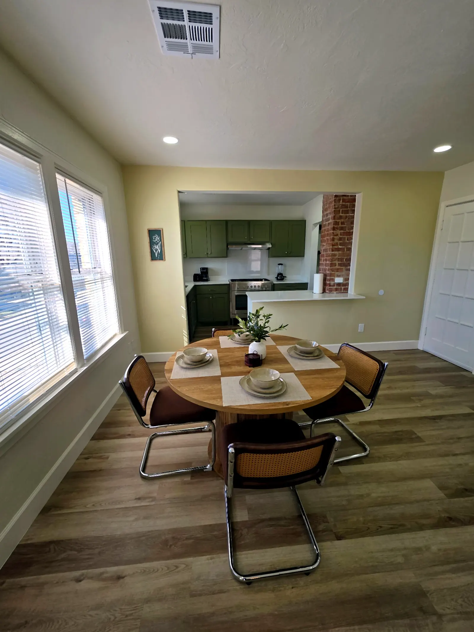2767 NW 19th St. gallery photo 6