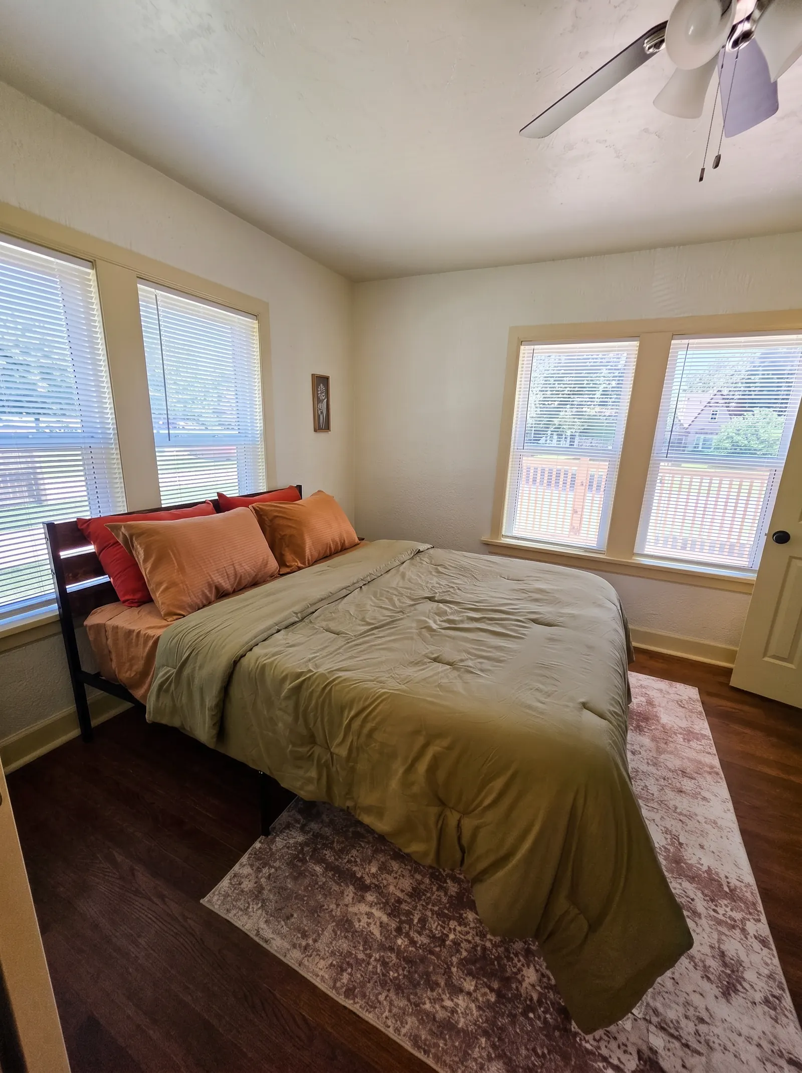 2769 NW 19th St. photo 4
